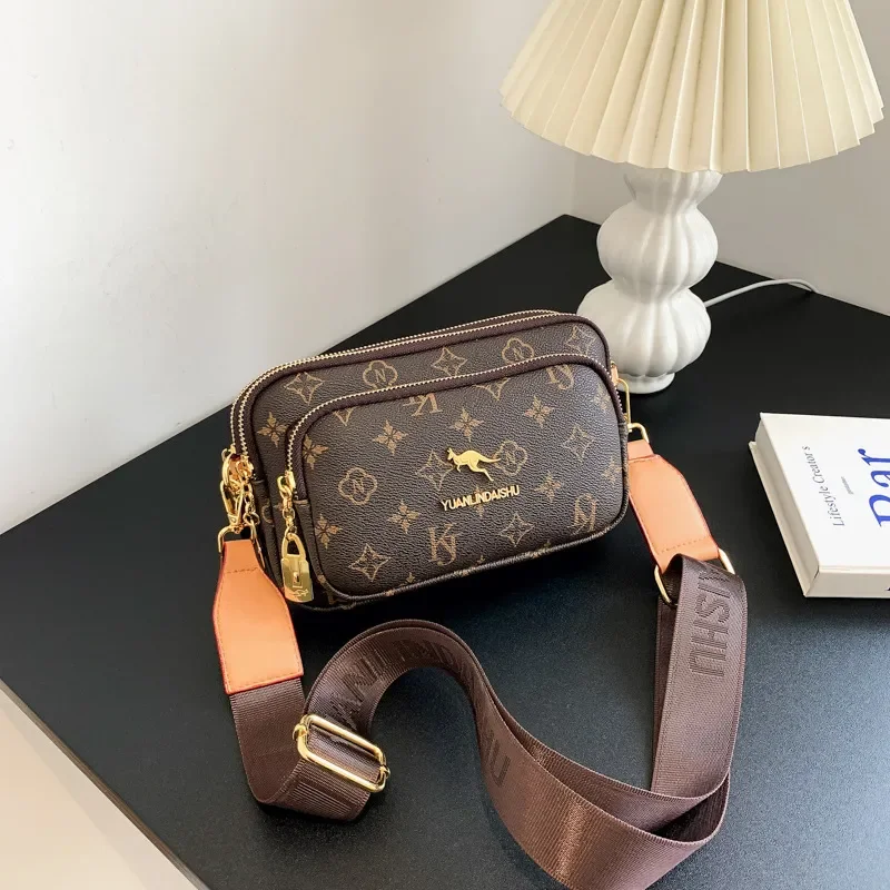 designer High end women's bag 2025 new retro fashion printed single shoulder women's bag small square bag crossbody bag chest bag free shipping
designer High end women's bag 2025 new retro fashion printed single shoulder women's bag small square bag crossbody bag chest bag free shipping