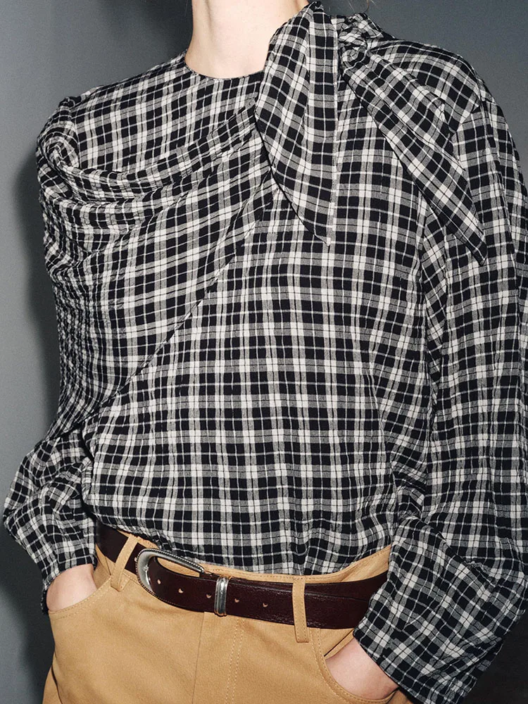 Осень 2023, новый женский модный повседневный круглый топ Ne Long Sve Plaid irt Quali Sle для отдыха с квадратным вырезом и рисунком
Осень 2023, новый женский модный повседневный круглый топ Ne Long Sve Plaid irt Quali Sle для отдыха с квадратным вырезом и рисунком