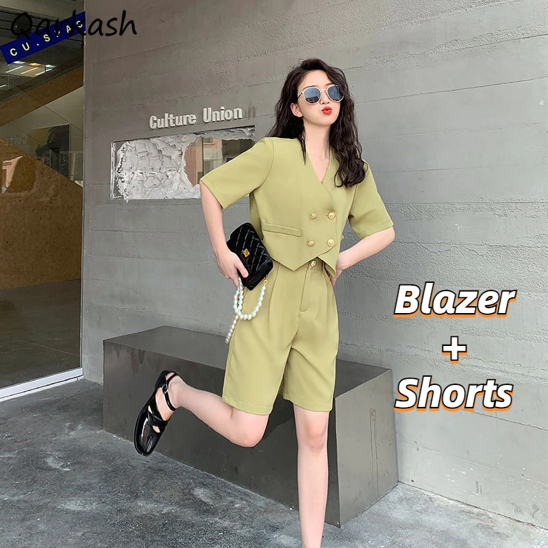 Sets Women Vintage V-neck Sexy Double Breasted Crop Blazer Summer Official High Waist Wide Leg Shorts Trendy Elegant 2pcs Outfit
Sets Women Vintage V-neck Sexy Double Breasted Crop Blazer Summer Official High Waist Wide Leg Shorts Trendy Elegant 2pcs Outfit