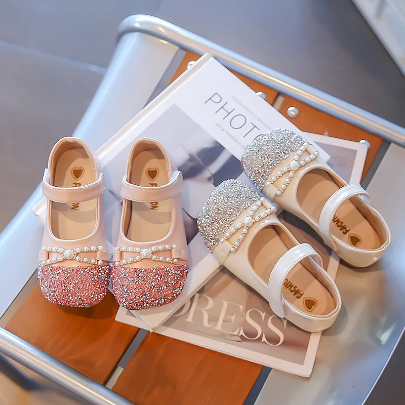 Girl Shoes Leather Shoes Autumn Soft Sole Children's Shoe for Girl Fashion Baby Shoes Princess Shoes Crystal Flat Sole Kid Shoes
Girl Shoes Leather Shoes Autumn Soft Sole Children's Shoe for Girl Fashion Baby Shoes Princess Shoes Crystal Flat Sole Kid Shoes