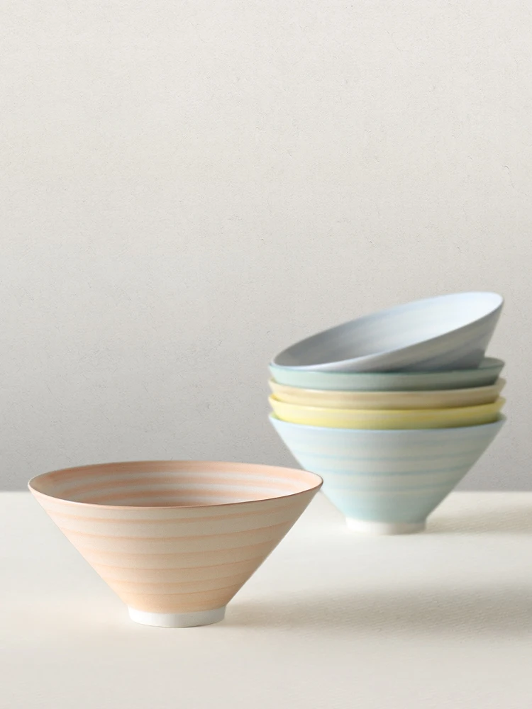 Handmade Cerc Bowl Japanese Sle Soup Dert Rice Bowl Durable Glazed Undercolor Porcelain Bowl for Daily Use
Handmade Cerc Bowl Japanese Sle Soup Dert Rice Bowl Durable Glazed Undercolor Porcelain Bowl for Daily Use