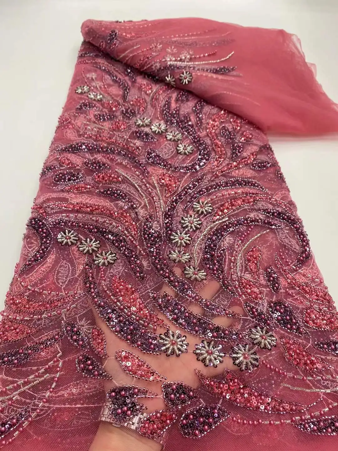 Beautiful Nigerian Sequins Party Lace African Beads Lace Fabric 2025 High Quality 5Yards African French Tulle Net Lace Fabric
Beautiful Nigerian Sequins Party Lace African Beads Lace Fabric 2025 High Quality 5Yards African French Tulle Net Lace Fabric