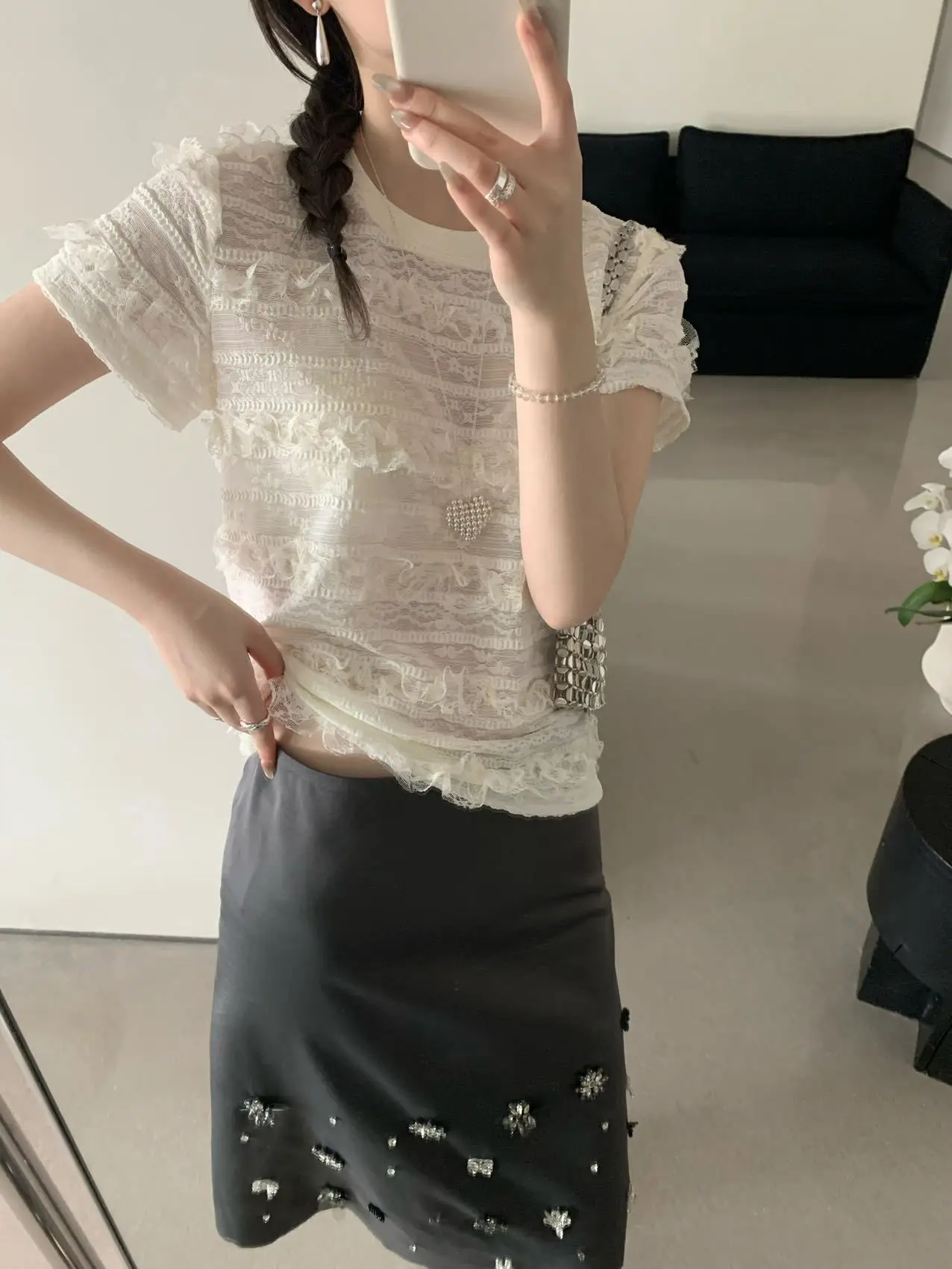 Lilian Enxi Short Sleeve Shirt Smooth Texture Gauze Design Tender Style Lace Shirt Commute Style Slim Fit round Neck Pure Color
Lilian Enxi Short Sleeve Shirt Smooth Texture Gauze Design Tender Style Lace Shirt Commute Style Slim Fit round Neck Pure Color