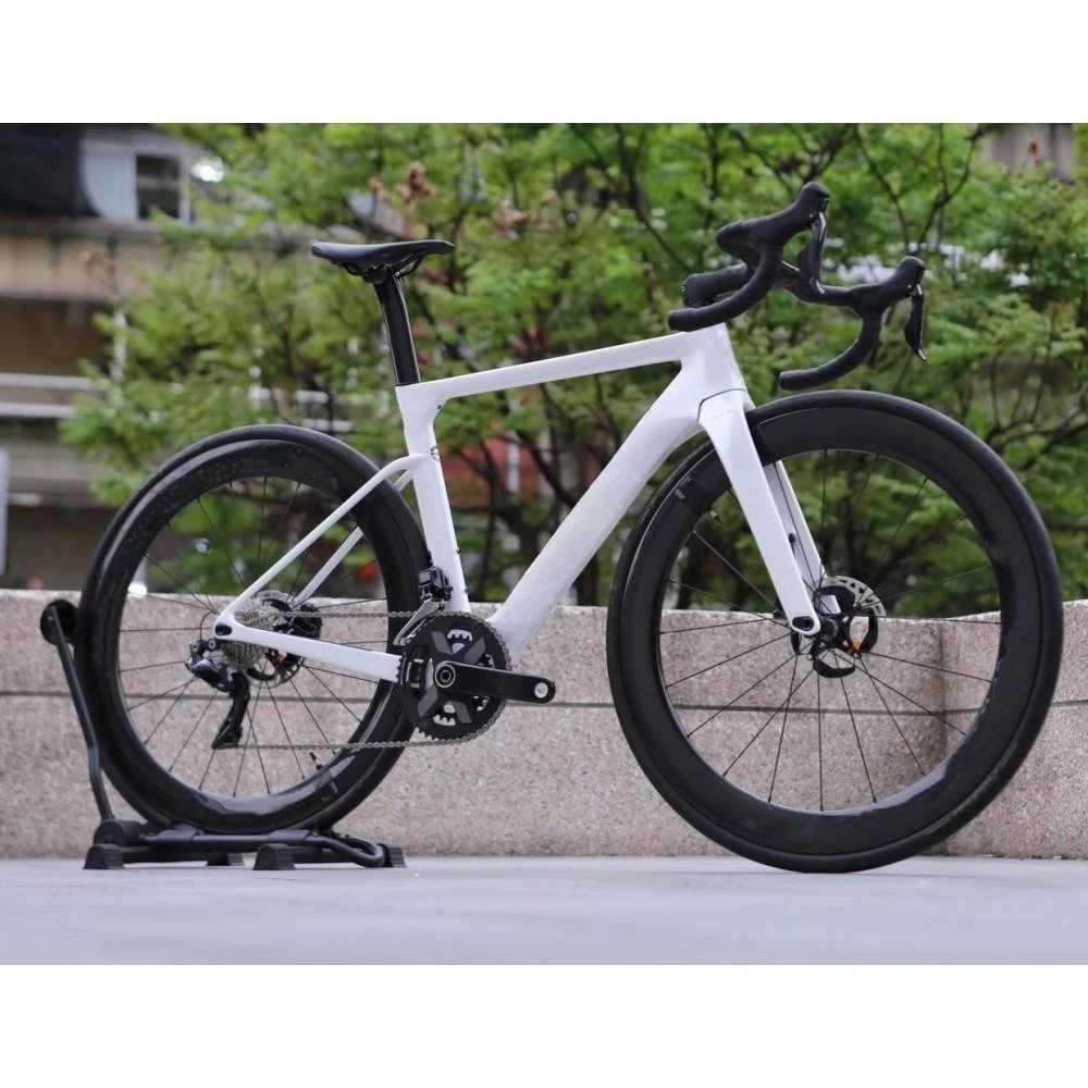 OSTRO Road Carbon Велосипедный гоночный полный велосипедный дисковый тормоз 700c Карбоновые колеса с $himano Groupset Пользовательский логотип DPD 01
OSTRO Road Carbon Велосипедный гоночный полный велосипедный дисковый тормоз 700c Карбоновые колеса с $himano Groupset Пользовательский логотип DPD 01