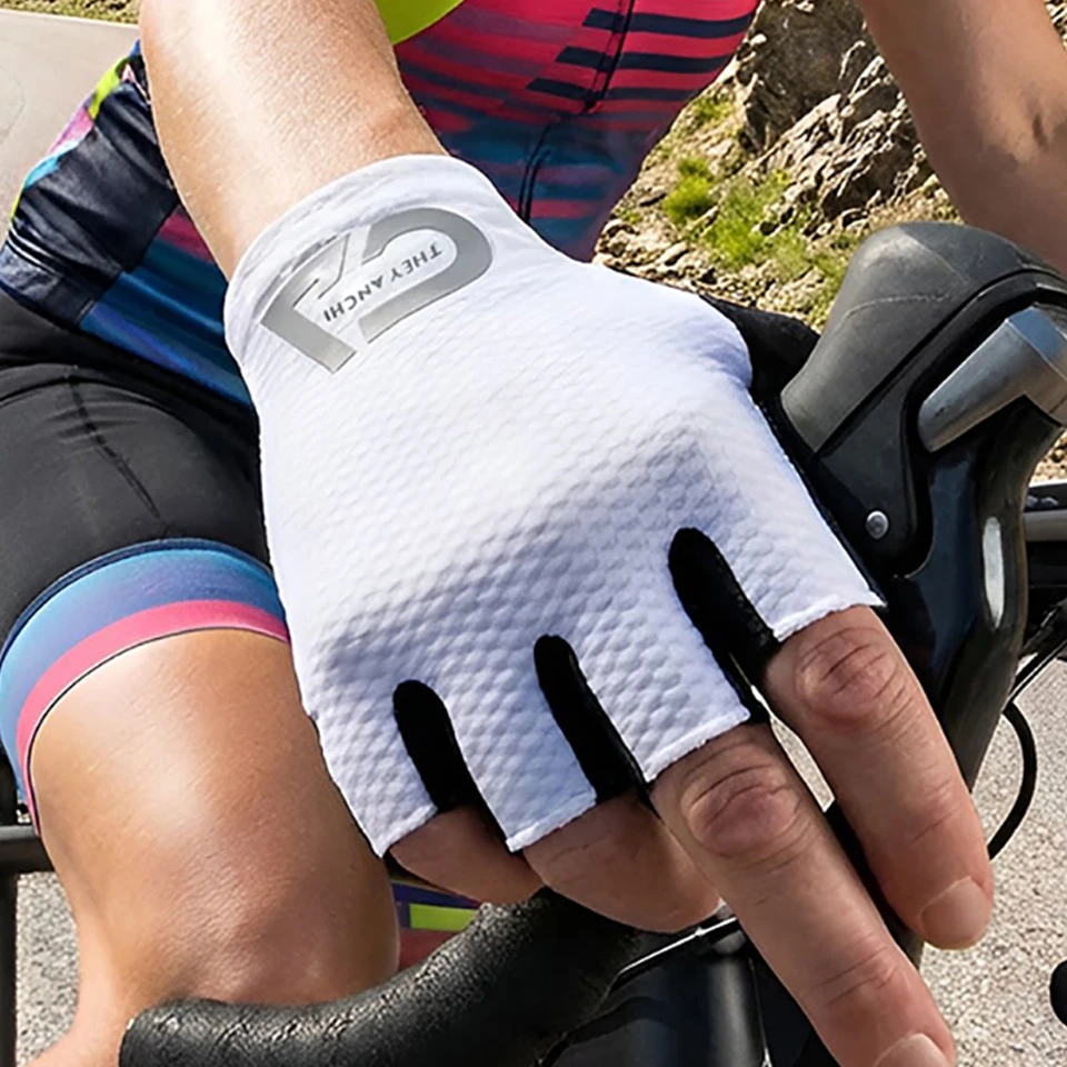 GTUBIKE Cycling Gloves High Elasticity Shock Absorption Half Finger Gloves Seamless Breathable Non-slip Summer Riding Gloves
GTUBIKE Cycling Gloves High Elasticity Shock Absorption Half Finger Gloves Seamless Breathable Non-slip Summer Riding Gloves