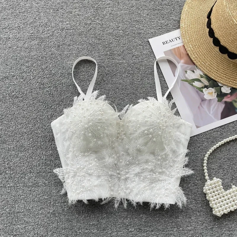 Women Hotsweet Sleeveless Sexy Chest Cushion Lace Backless Embroidered Beads Slim Straps Camis Top High Street Autumn Clothing
Women Hotsweet Sleeveless Sexy Chest Cushion Lace Backless Embroidered Beads Slim Straps Camis Top High Street Autumn Clothing