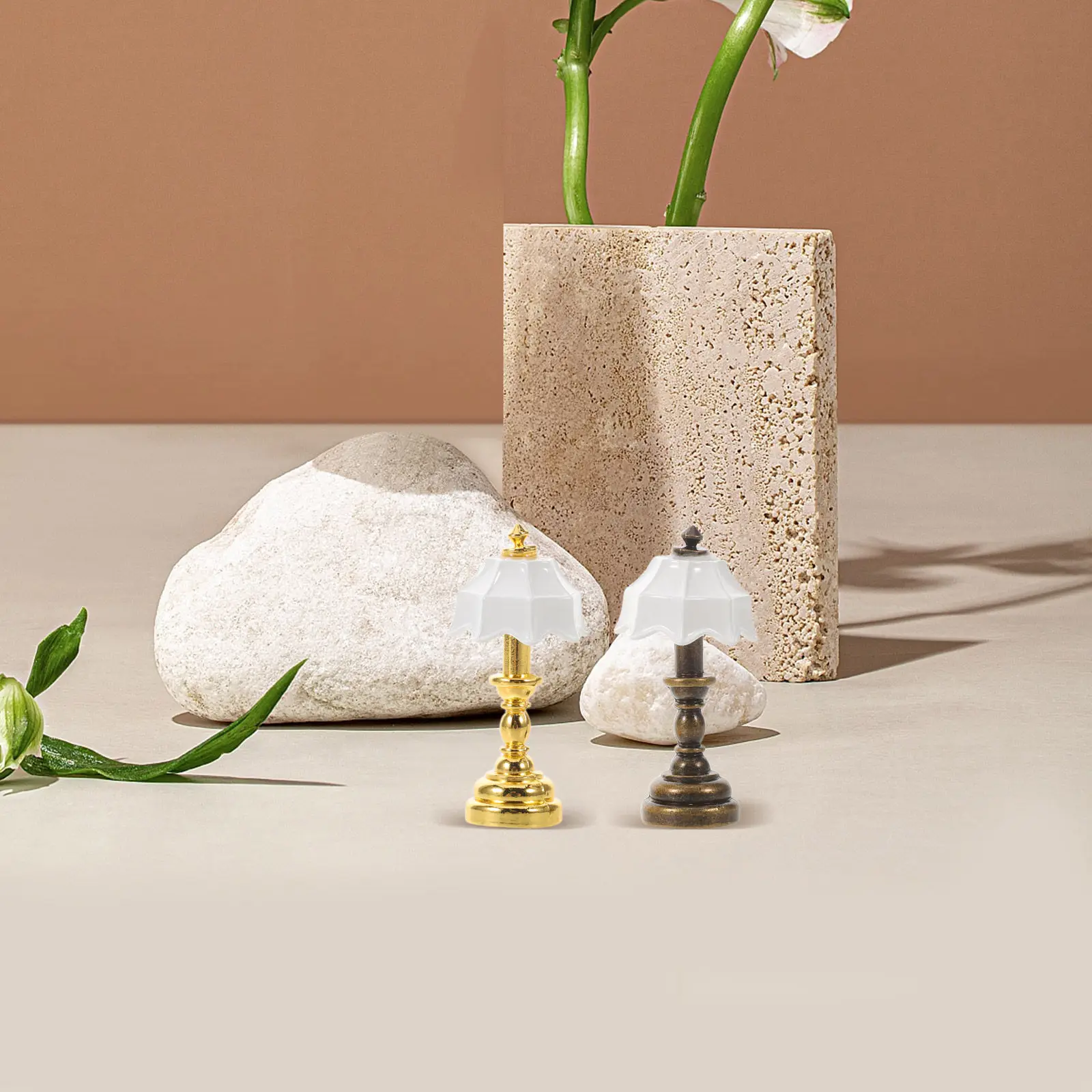 4Pcs Miniature Table Lamp 1:12 Scale Bedside Lamp Mini Desk Light for Dollhouse Small Decorative Lighting Mini Light
4Pcs Miniature Table Lamp 1:12 Scale Bedside Lamp Mini Desk Light for Dollhouse Small Decorative Lighting Mini Light