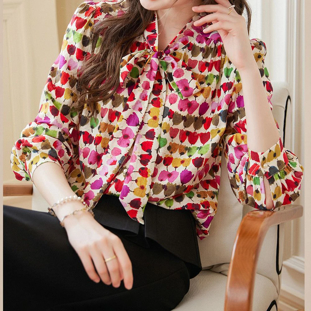 Stand-up collar bow shirt 2026 autumn elegant temperament woven printed fabric long-sleeved shirt
Stand-up collar bow shirt 2026 autumn elegant temperament woven printed fabric long-sleeved shirt