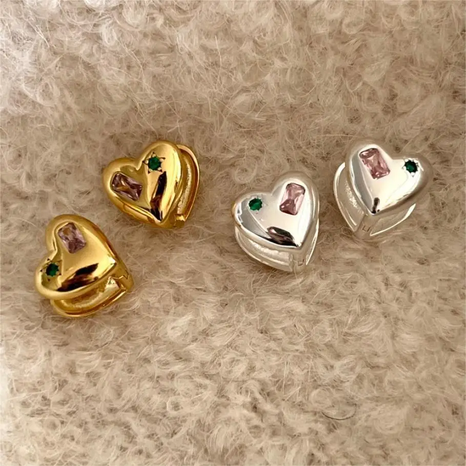 CHOZON Real 100% s925 sterling silver stud earrings female zircon love simple fashion ins wind ear buckle Wholesale Factory
CHOZON Real 100% s925 sterling silver stud earrings female zircon love simple fashion ins wind ear buckle Wholesale Factory