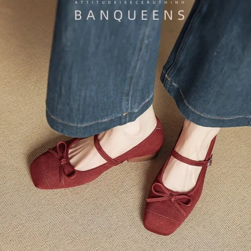 Women Chunky Mary Jane Shoes Designer Brand Fashion Sandals Summer 2025 New Bow Shallow Work Shoes Mid Heels Zapatos De Mujer
Women Chunky Mary Jane Shoes Designer Brand Fashion Sandals Summer 2025 New Bow Shallow Work Shoes Mid Heels Zapatos De Mujer