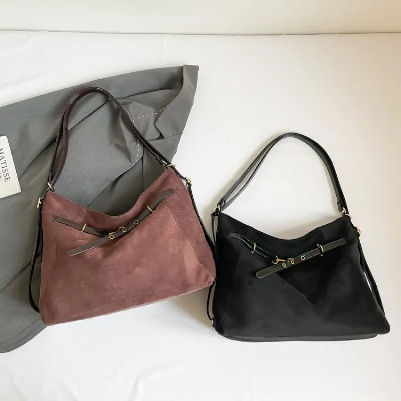 Роскошная Вечная Сумка для Подгузников на Одно Плечо: Изысканная, Элегантная, Практичная, Модная, Универсальная — для Мам, Вечеринок и Ухода за Ребенком
Роскошная Вечная Сумка для Подгузников на Одно Плечо: Изысканная, Элегантная, Практичная, Модная, Универсальная — для Мам, Вечеринок и Ухода за Ребенком