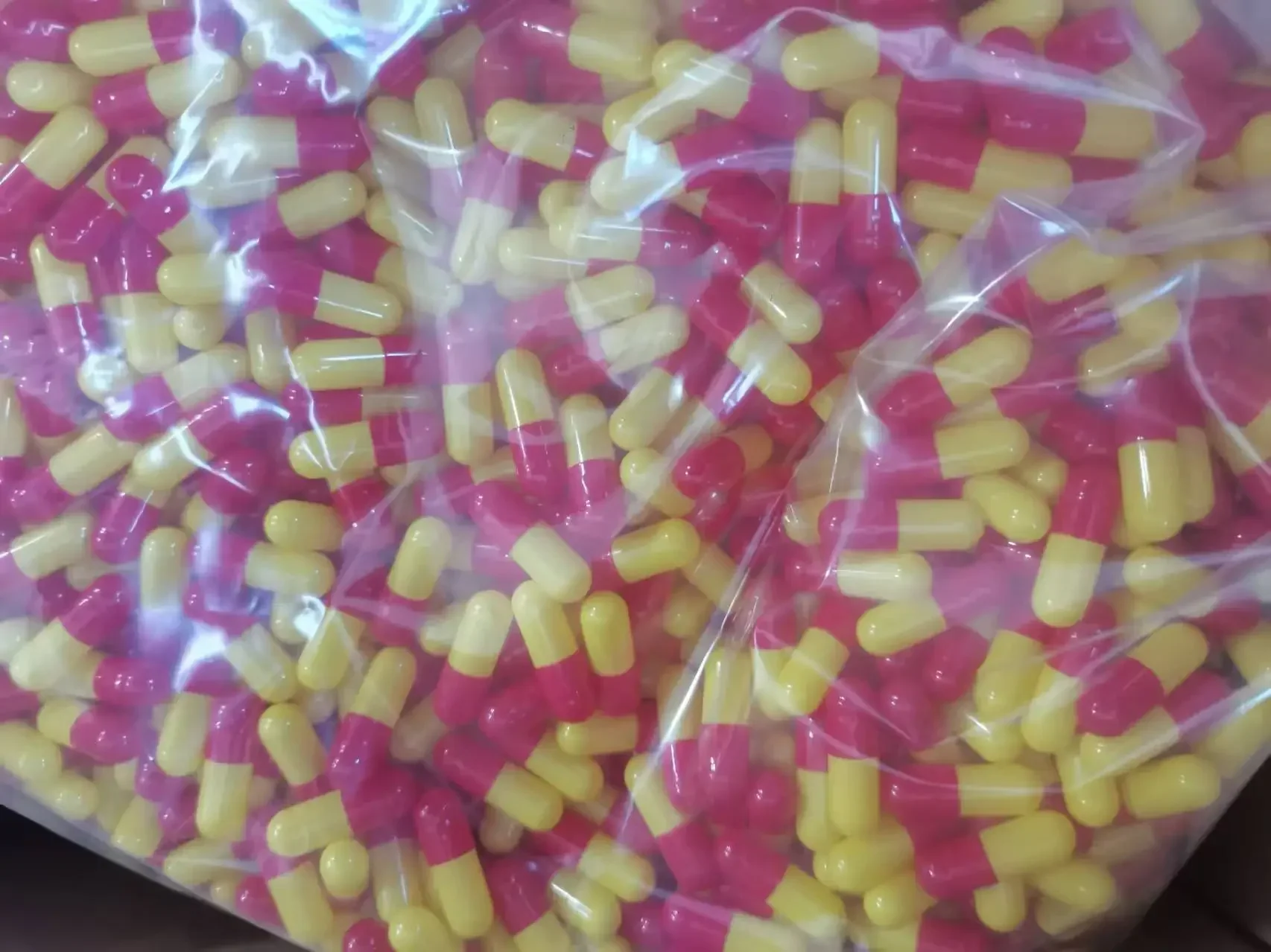 10000pcs red yellow Size 00#0#1# Empty Capsules Gelatin Capsules Hollow Hard Gelatin Seperated Joined Capsules
10000pcs red yellow Size 00#0#1# Empty Capsules Gelatin Capsules Hollow Hard Gelatin Seperated Joined Capsules