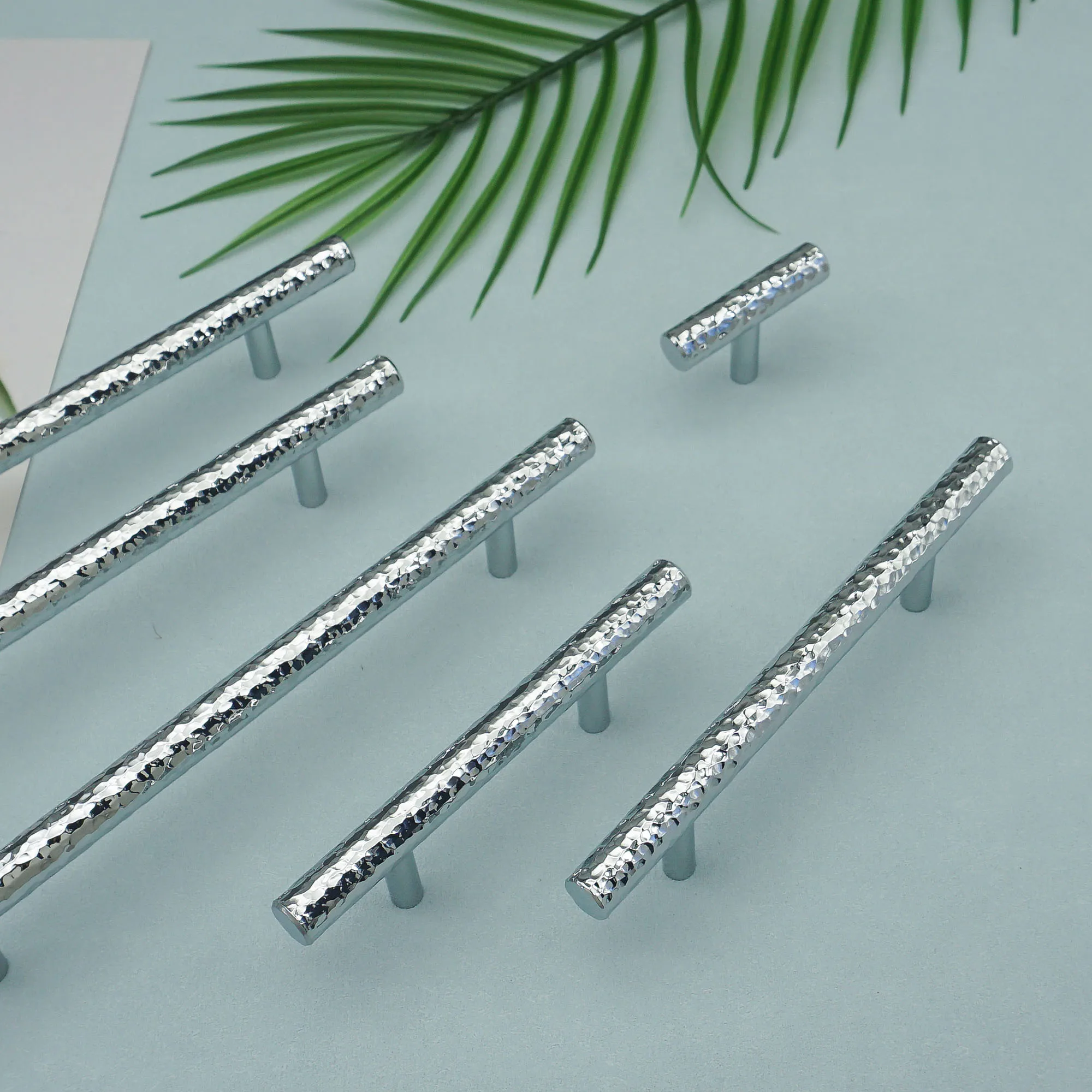 Solid Brass Chrome Kitchen Cabinet Handles Hammer Texture T Bar Drawer Knobs Light Luxury Long Wardrobe Pulls Furniture Hardware
Solid Brass Chrome Kitchen Cabinet Handles Hammer Texture T Bar Drawer Knobs Light Luxury Long Wardrobe Pulls Furniture Hardware