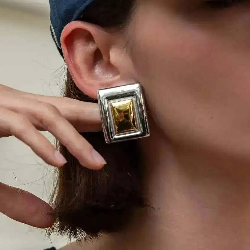 SHIXIN Geometric Stainless Steel Square Stud Earrings Vintage 18K Gold Silver Plated Waterproof Earring Statement Daily Jewelry
SHIXIN Geometric Stainless Steel Square Stud Earrings Vintage 18K Gold Silver Plated Waterproof Earring Statement Daily Jewelry