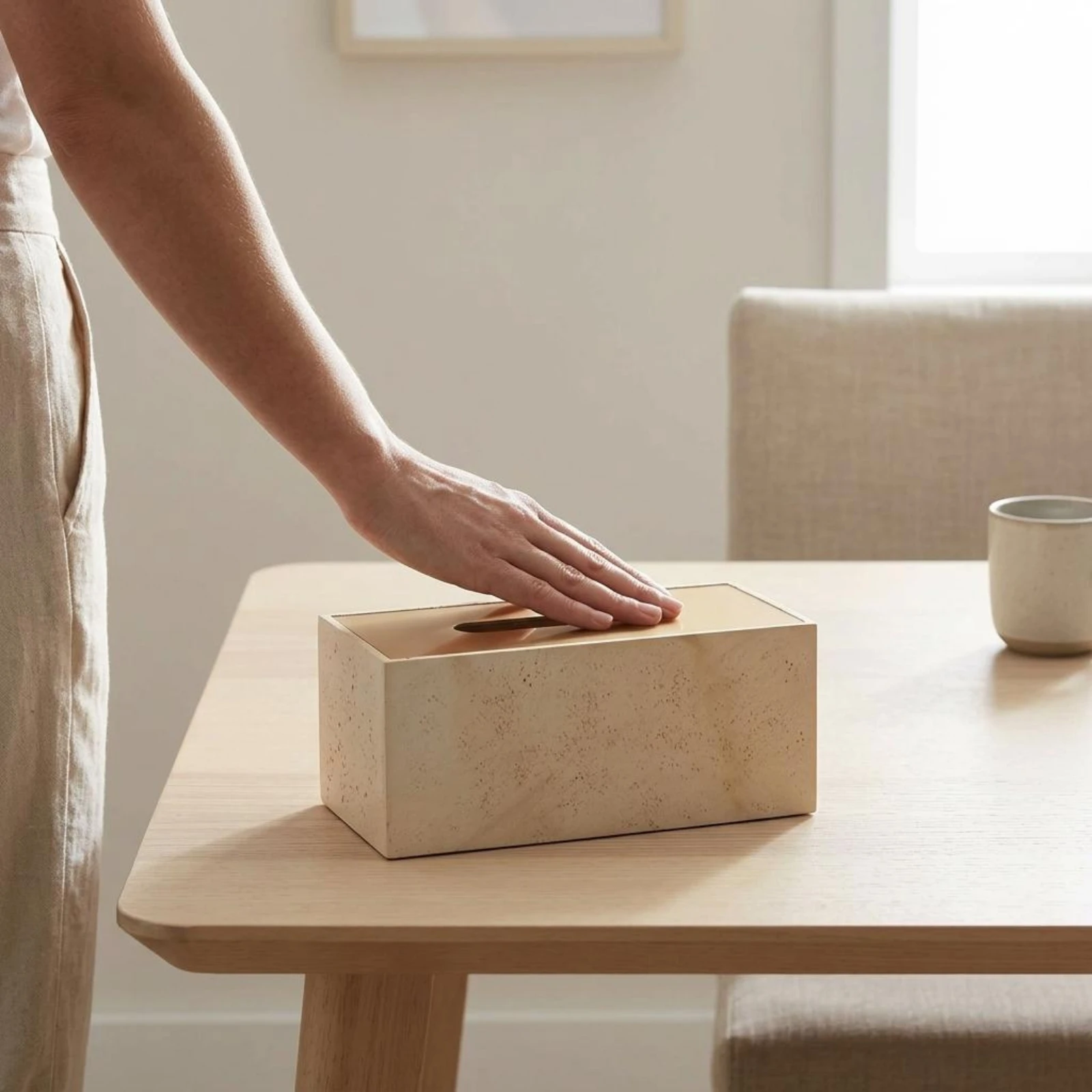 Stone Look Tissue Box Cover Wabi Sabi Design Stone Look Tissue Box Household Decor Minimalist Easy to Clean for Living Room
Stone Look Tissue Box Cover Wabi Sabi Design Stone Look Tissue Box Household Decor Minimalist Easy to Clean for Living Room