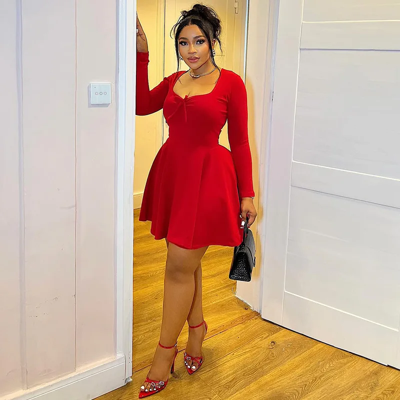Trendy Instagram-style Women's Dress, Elegant And Versatile For Going Out, Fashionable For Dates, A-line Dress With Pleated Long
Trendy Instagram-style Women's Dress, Elegant And Versatile For Going Out, Fashionable For Dates, A-line Dress With Pleated Long