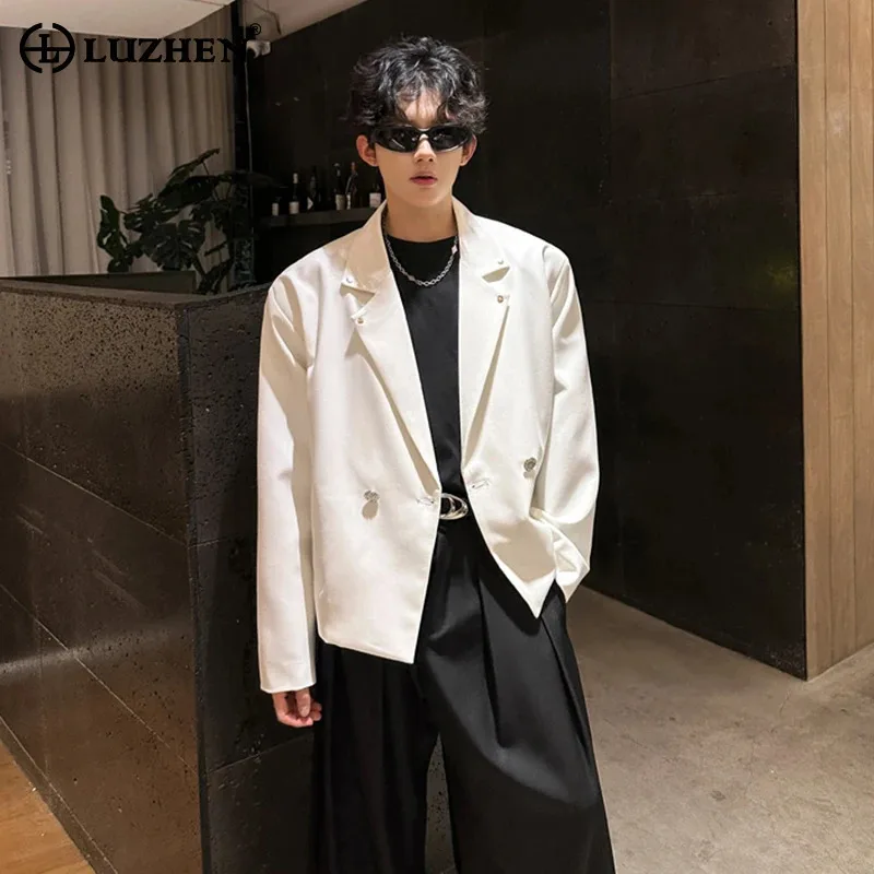 LUZHEN 2525, новый модный элегантный темпераментный пиджак на пуговицах, мужской оригинальный стильный однотонный мужской пиджак JY4271
LUZHEN 2525, новый модный элегантный темпераментный пиджак на пуговицах, мужской оригинальный стильный однотонный мужской пиджак JY4271