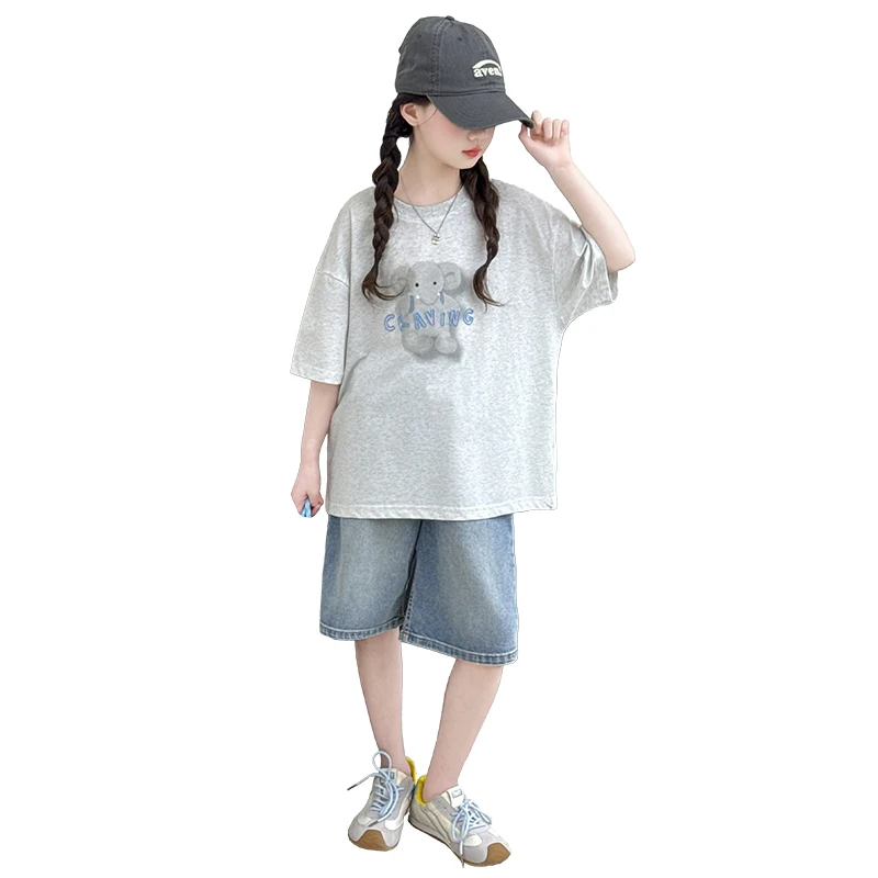 Tween Girls Two Pieces Suits Girls Short Sleeve T-Shirt Mid-Length Trousers Sets Kids Clothing Suit T-Shirt & Denim Size 6-14Y
Tween Girls Two Pieces Suits Girls Short Sleeve T-Shirt Mid-Length Trousers Sets Kids Clothing Suit T-Shirt & Denim Size 6-14Y