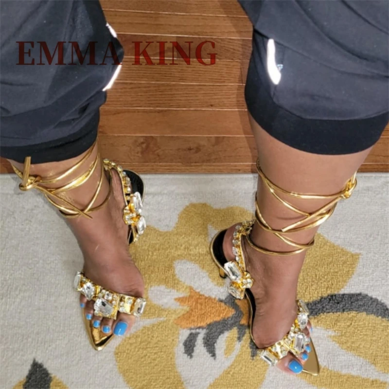 Golden Rhinestone Stiletto Heel Sandal Pointed Toe Lace-Up High Heels Women's Strappy Sandals with Crystal Gold Heels for Women
Golden Rhinestone Stiletto Heel Sandal Pointed Toe Lace-Up High Heels Women's Strappy Sandals with Crystal Gold Heels for Women