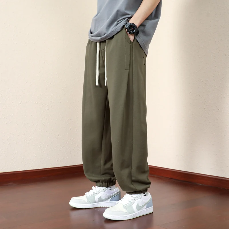 Sweatpants Men Jogger Harem Pants High Street Streetwear Solid Color Casual Loose Trousers Korean Fashion Big Size 7XL
Sweatpants Men Jogger Harem Pants High Street Streetwear Solid Color Casual Loose Trousers Korean Fashion Big Size 7XL