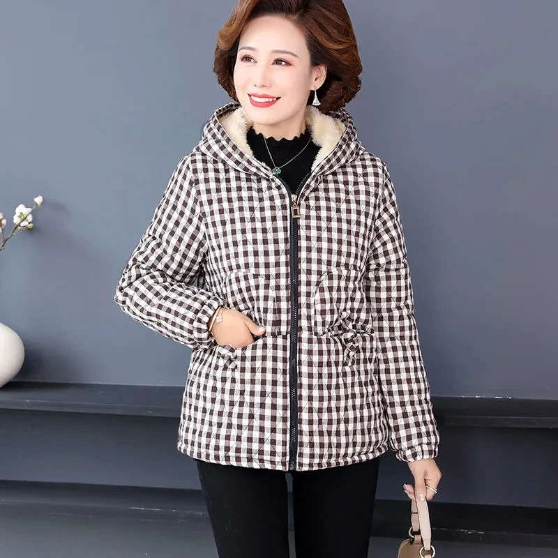 Plush and thickened cotton padded clothes loose large women's winter cotton padded clothes 2022 new cotton padded jacket
Plush and thickened cotton padded clothes loose large women's winter cotton padded clothes 2022 new cotton padded jacket