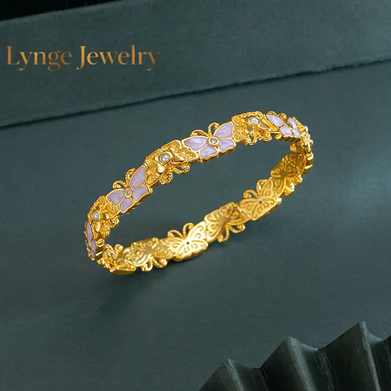 Lynge Jewelry 9999 24K gold fire-fighting butterfly girl three-piece set hollow inlaid pink shell necklace ring light luxury te
Lynge Jewelry 9999 24K gold fire-fighting butterfly girl three-piece set hollow inlaid pink shell necklace ring light luxury te