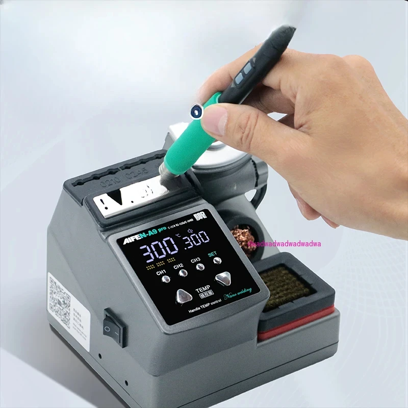 Паяльная станция AIFEN A9PRO, совместимое с паяльным жалом SUGON 210/245/115, ручка управления температурой, сварочная паяльная станция
Паяльная станция AIFEN A9PRO, совместимое с паяльным жалом SUGON 210/245/115, ручка управления температурой, сварочная паяльная станция
