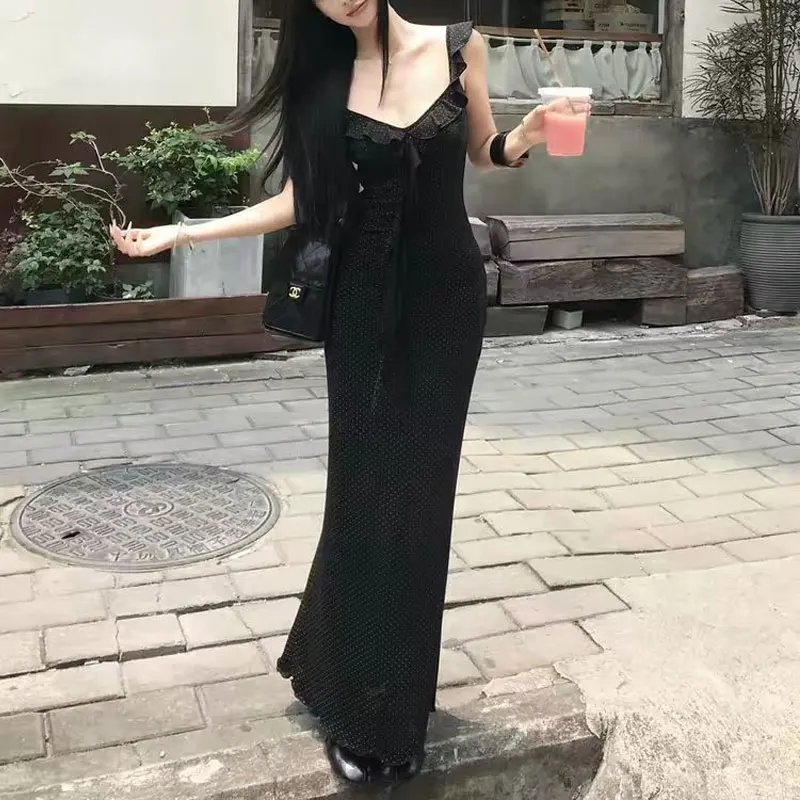 Fashion Ruffles Spliced Slim Slip Long Dress Women's Clothing Polka Dot Summer New Aura Sleeveless Elegant Waist Bag Hip Dresses
Fashion Ruffles Spliced Slim Slip Long Dress Women's Clothing Polka Dot Summer New Aura Sleeveless Elegant Waist Bag Hip Dresses