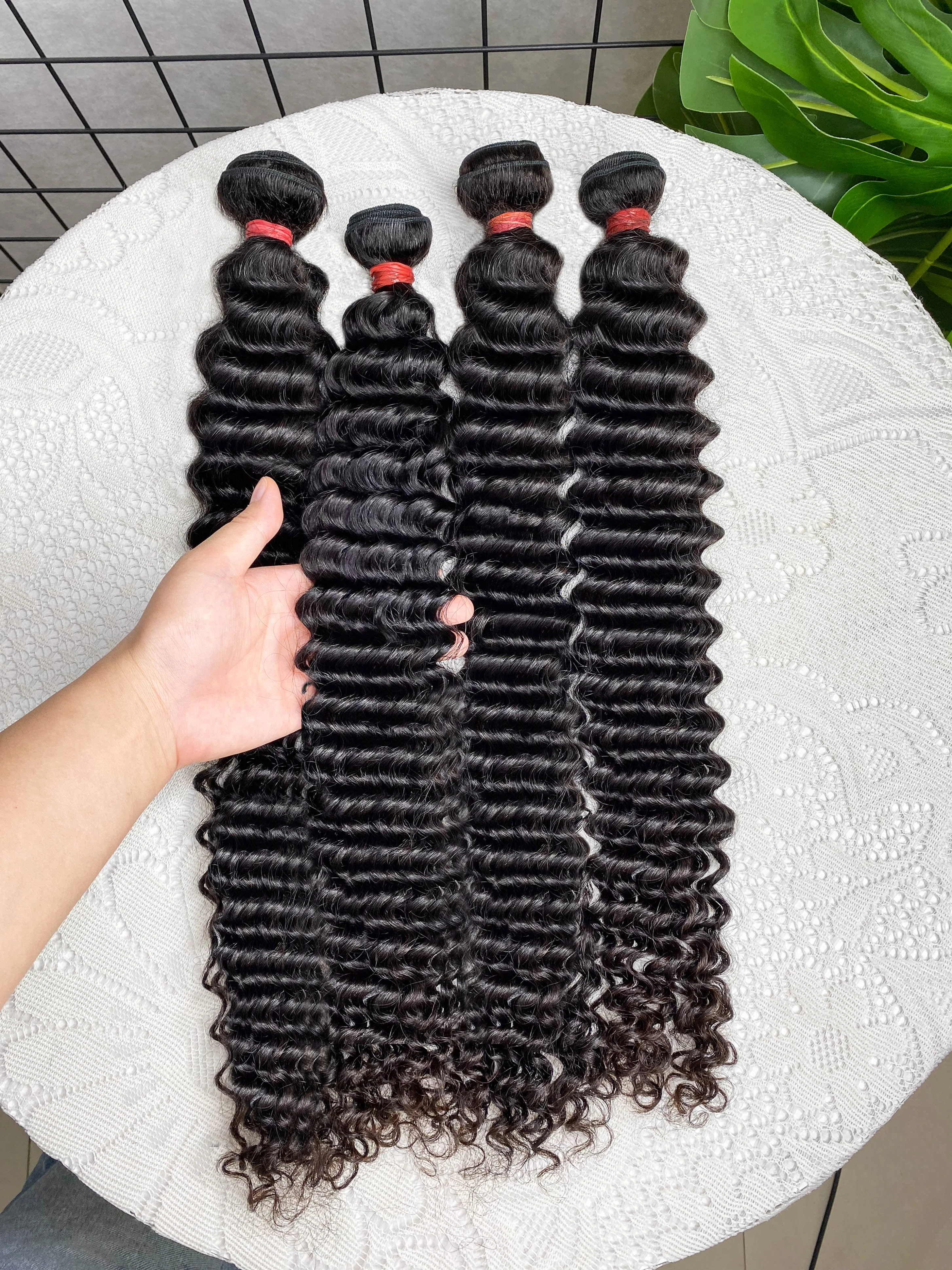 Curly Hair Bundles 1/3/4 PCS Deep Water Wave 3/4 Bundles Brazilian 100% Virgin Human Hair 100% Raw Human Hair Weave Extensions
Curly Hair Bundles 1/3/4 PCS Deep Water Wave 3/4 Bundles Brazilian 100% Virgin Human Hair 100% Raw Human Hair Weave Extensions