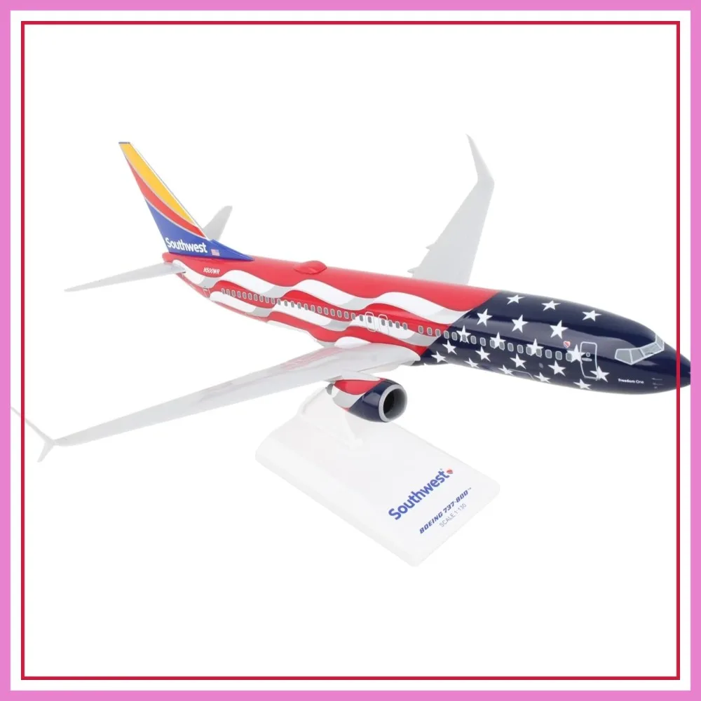Southwest 737-800 'Freedom One' 1/130 Diecast Model by Skymarks
Southwest 737-800 'Freedom One' 1/130 Diecast Model by Skymarks