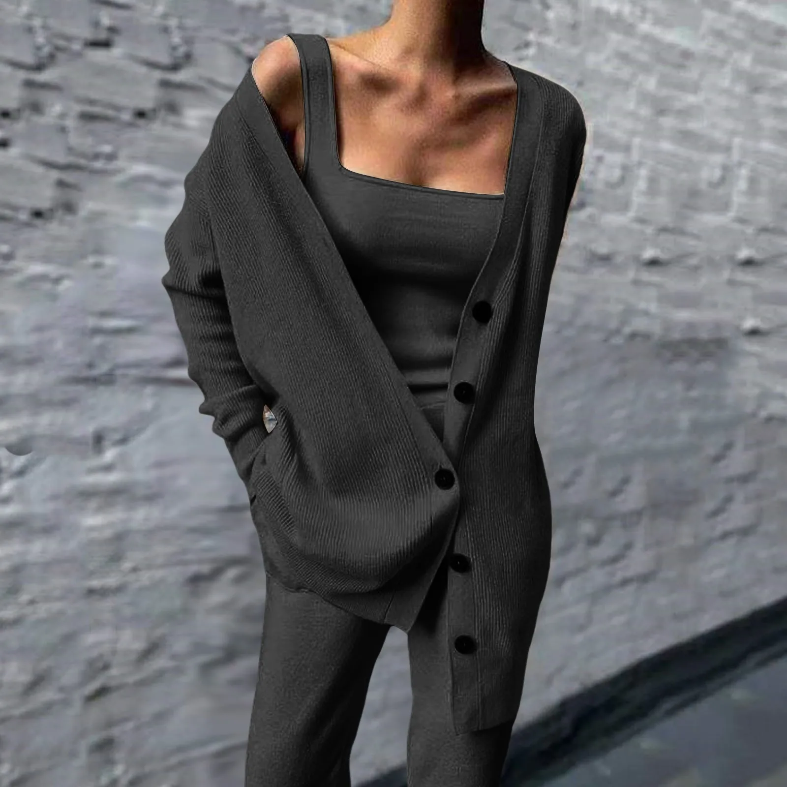 Women 2023 Autumn Loose Three Piece Outfits Fitted Cami Tops Long Pants V Neck Button Cardigan Loungewear Sets Female Suit
Women 2023 Autumn Loose Three Piece Outfits Fitted Cami Tops Long Pants V Neck Button Cardigan Loungewear Sets Female Suit