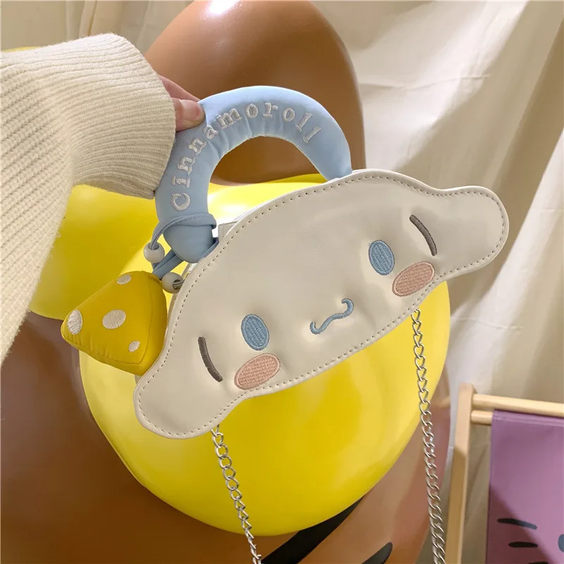 Cinnamoroll Stereotyped Mini Bag Cute Cartoon Chain Crossbody Bag High Aesthetic Sweet Stylish Casual Daily Travel Shoulder Bag
Cinnamoroll Stereotyped Mini Bag Cute Cartoon Chain Crossbody Bag High Aesthetic Sweet Stylish Casual Daily Travel Shoulder Bag