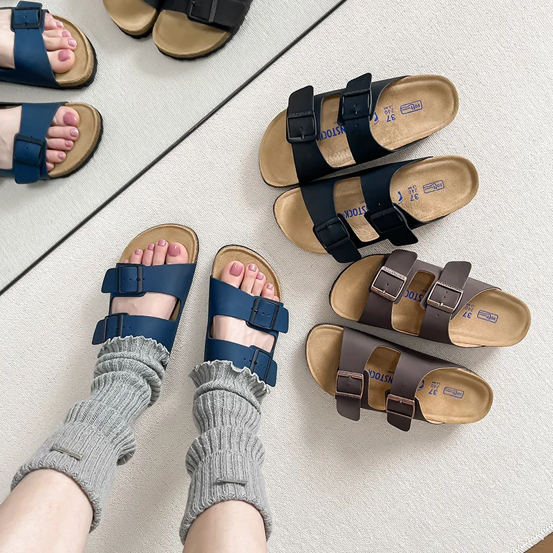 2026 summer new leather flat sandals for men and women, casual outdoor wear, versatile sandals
2026 summer new leather flat sandals for men and women, casual outdoor wear, versatile sandals