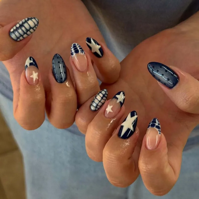 24PCS Navy Blue Star Press on Nails Almond Shape with Polka Dot Fake Nails Tortoiseshell French Tip Design False Nails Unique 네일
24PCS Navy Blue Star Press on Nails Almond Shape with Polka Dot Fake Nails Tortoiseshell French Tip Design False Nails Unique 네일