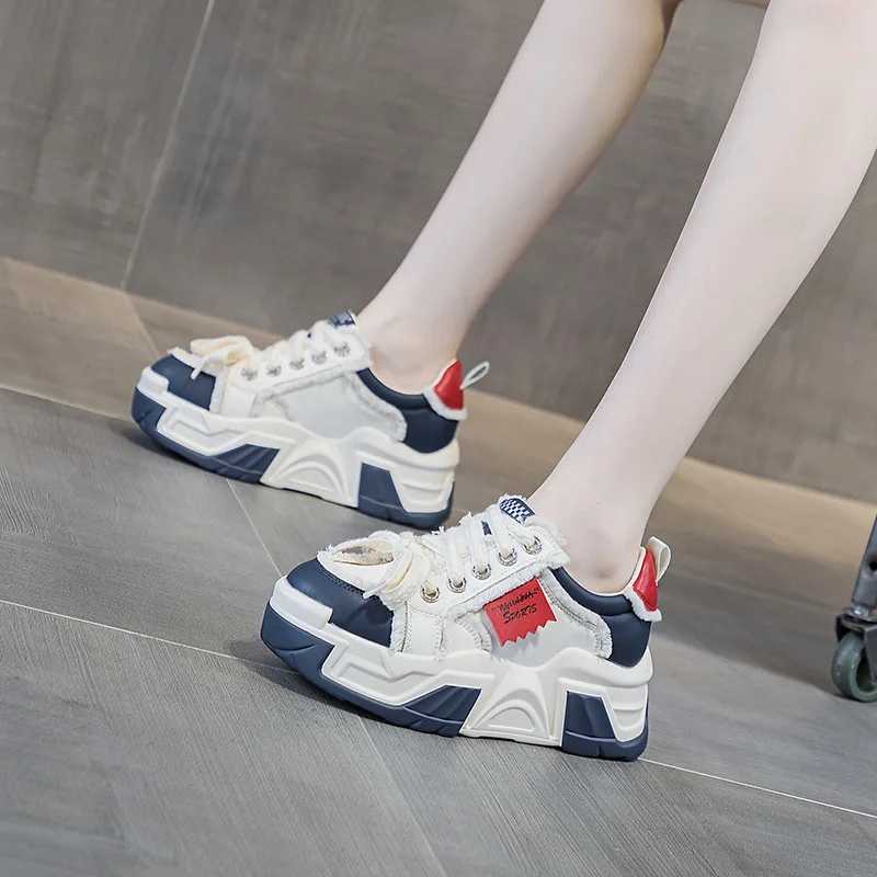 Women's Dad Shoes Spring 2025 Fashion Boosted Height Thick Bottom Versatile Student Casual Style Stitching Elements Slip-On
Women's Dad Shoes Spring 2025 Fashion Boosted Height Thick Bottom Versatile Student Casual Style Stitching Elements Slip-On