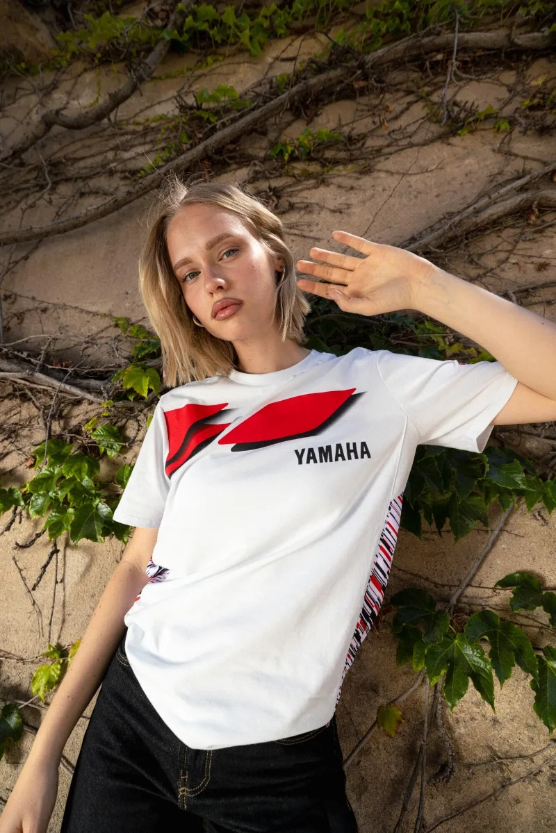 2026 Summer Yamaha Fashion Round Neck White Short Sleeved T-shirt, Men's and Women's Trendy Casual Motorcycle Riding Clothes
2026 Summer Yamaha Fashion Round Neck White Short Sleeved T-shirt, Men's and Women's Trendy Casual Motorcycle Riding Clothes