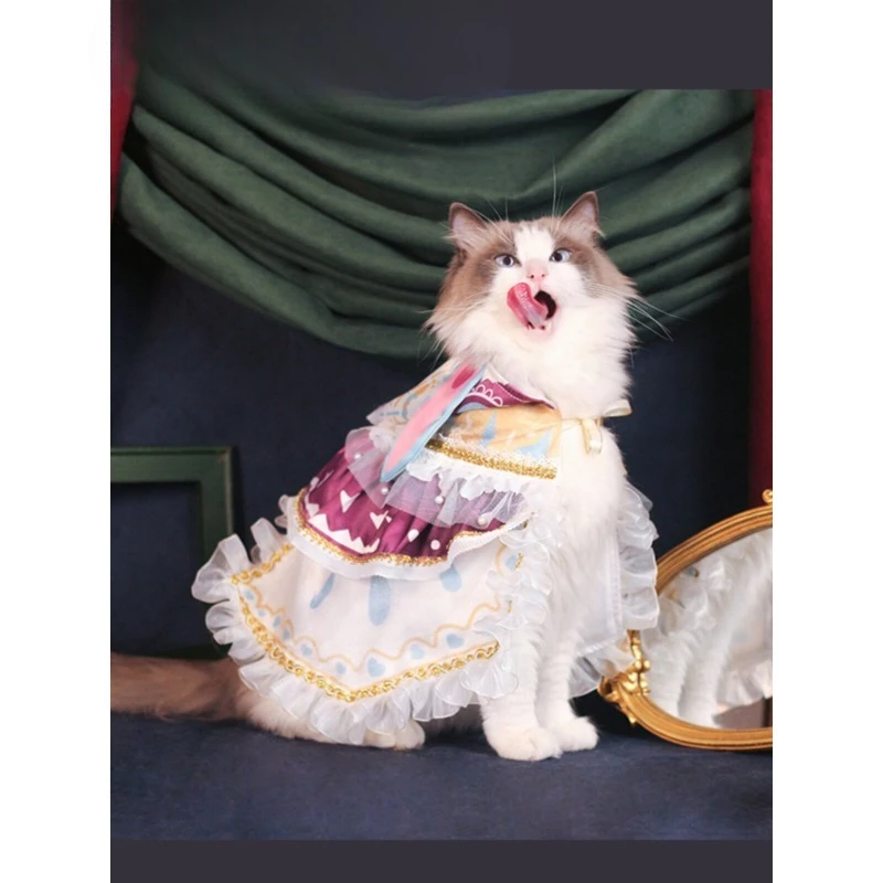 Cat clothes Ragdoll cat cape
Cat clothes Ragdoll cat cape