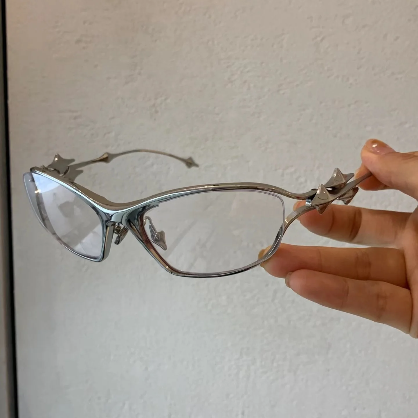 2025 New Korean GM Eyeglass Titanium Optical Glasses Frames Men Women YTT Eyeglasses Frames anti blue light Blocking Glasses
2025 New Korean GM Eyeglass Titanium Optical Glasses Frames Men Women YTT Eyeglasses Frames anti blue light Blocking Glasses