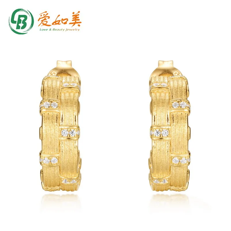 18K Gold PT950 Platinum Silver Plated 7-layer Gold Light Luxury Woven Brushed Diamond Earrings, Antique Gold New Earrings
18K Gold PT950 Platinum Silver Plated 7-layer Gold Light Luxury Woven Brushed Diamond Earrings, Antique Gold New Earrings