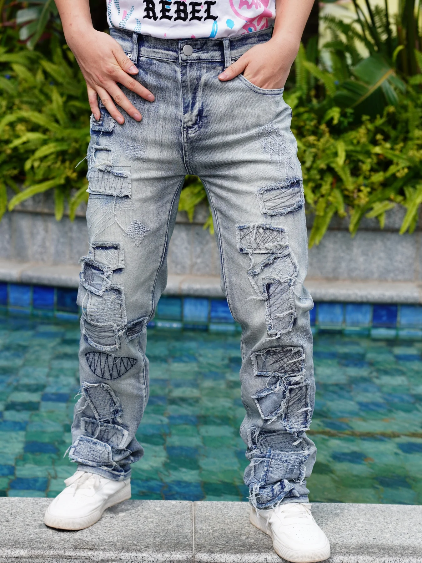 Vintage Style Men's Jeans With Frayed Edges Suitable For Outdoor Commuting Comfortable And Breathable Suitable For All Seasons
Vintage Style Men's Jeans With Frayed Edges Suitable For Outdoor Commuting Comfortable And Breathable Suitable For All Seasons