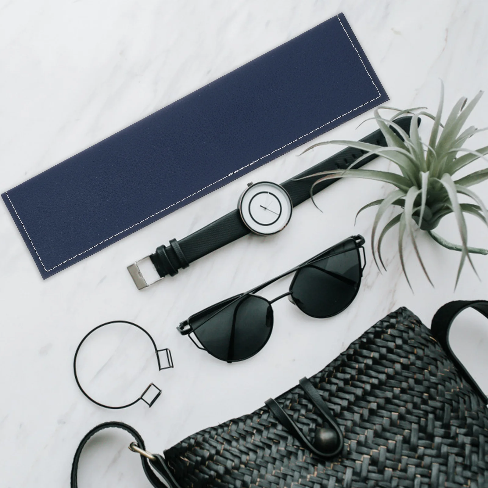 PU Rectangle Watch Storage Organizer Gift Box Single Watch Case Bracelet Display Rectangular Bracelet Box
PU Rectangle Watch Storage Organizer Gift Box Single Watch Case Bracelet Display Rectangular Bracelet Box