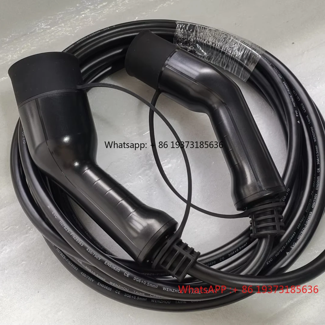 High Quality 32A Car Charging Cable Type 2 to Type2 32A Extension Charging Cable for Electric Car
High Quality 32A Car Charging Cable Type 2 to Type2 32A Extension Charging Cable for Electric Car