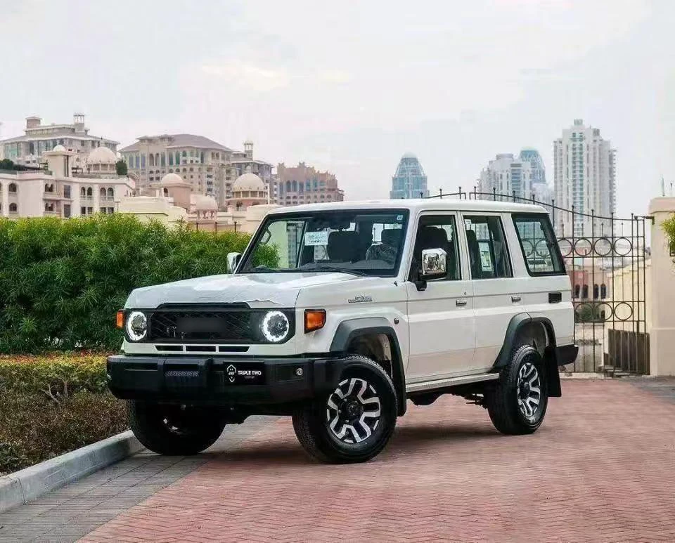 Suitable for Toyo ta Car Modification Parts Body Kit for To yota Land Cruiser LC70 LC71 LC76 LC78 LC79 1994-2025 Land Cruiser
Suitable for Toyo ta Car Modification Parts Body Kit for To yota Land Cruiser LC70 LC71 LC76 LC78 LC79 1994-2025 Land Cruiser