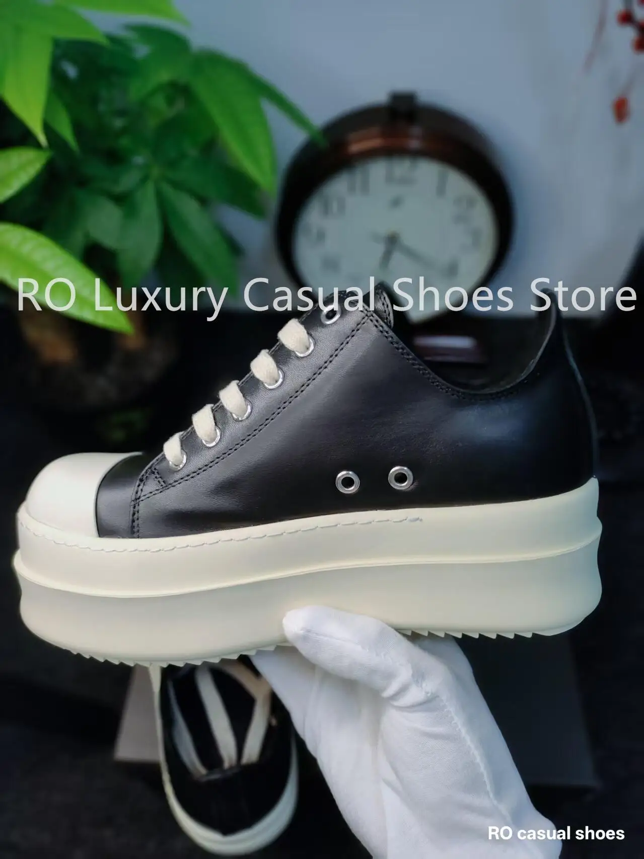 RO Designer Men's Casual Shoes Genuine Leather Brand Classic Black Sneakers Women's Platform Shoes Top Quality Thick-Soled Shoes
RO Designer Men's Casual Shoes Genuine Leather Brand Classic Black Sneakers Women's Platform Shoes Top Quality Thick-Soled Shoes