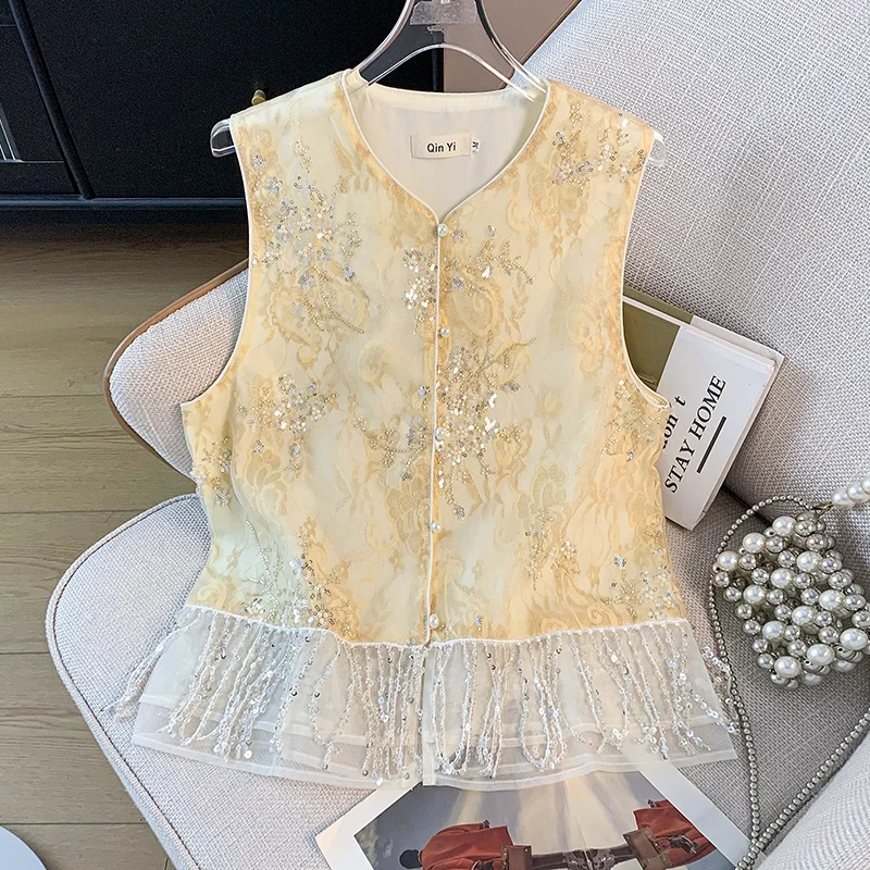 New Chinese Style National Trend Small round Collar Button Embroidered Lace Sequin Embedded Tang Suit Improved Vest Top Women...
New Chinese Style National Trend Small round Collar Button Embroidered Lace Sequin Embedded Tang Suit Improved Vest Top Women...
