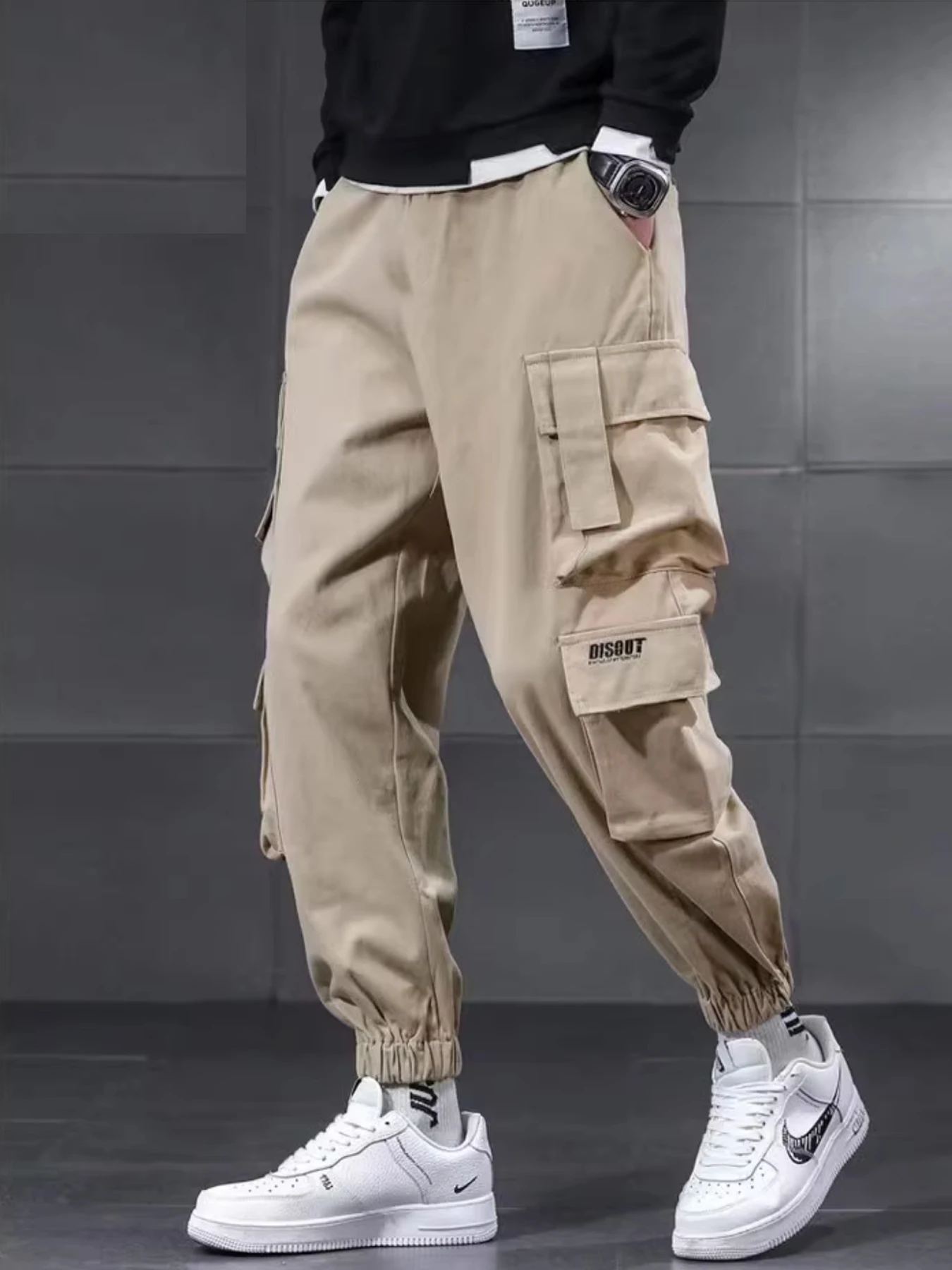 Functional work pants men's 2025 summer outdoor quick drying casual pants loose oversized straight leg pants American style
Functional work pants men's 2025 summer outdoor quick drying casual pants loose oversized straight leg pants American style