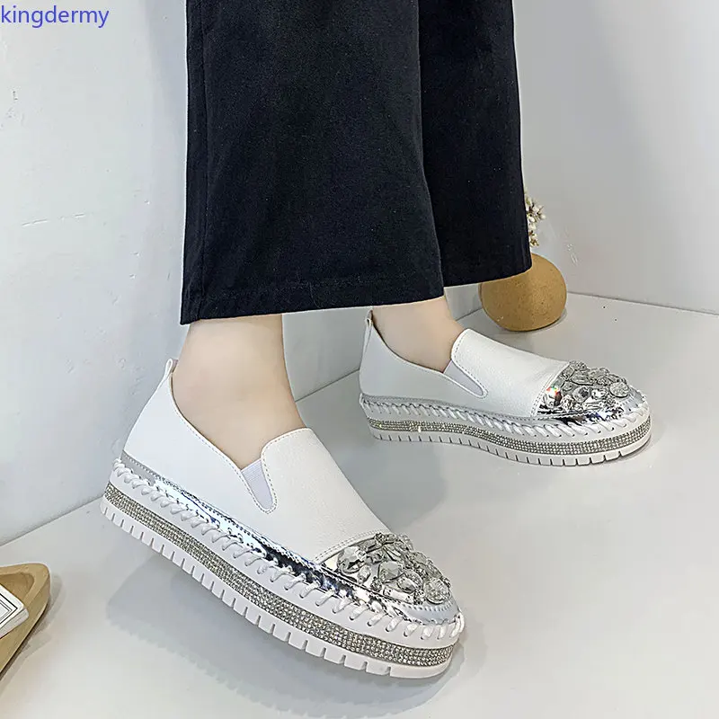 Kingdermy Women Bling Crystal Flat Shoes Autumn Fashion Rhinestones Ladies Casual Shoes Comfortable Platform Loafers
Kingdermy Women Bling Crystal Flat Shoes Autumn Fashion Rhinestones Ladies Casual Shoes Comfortable Platform Loafers
