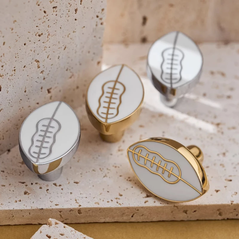 Luxury Wardrobe Cupboard Door Drawer Cabinet High-end Enamel Color Cabinet Door Children's Furniture Creative Knobs Brass Handle
Luxury Wardrobe Cupboard Door Drawer Cabinet High-end Enamel Color Cabinet Door Children's Furniture Creative Knobs Brass Handle