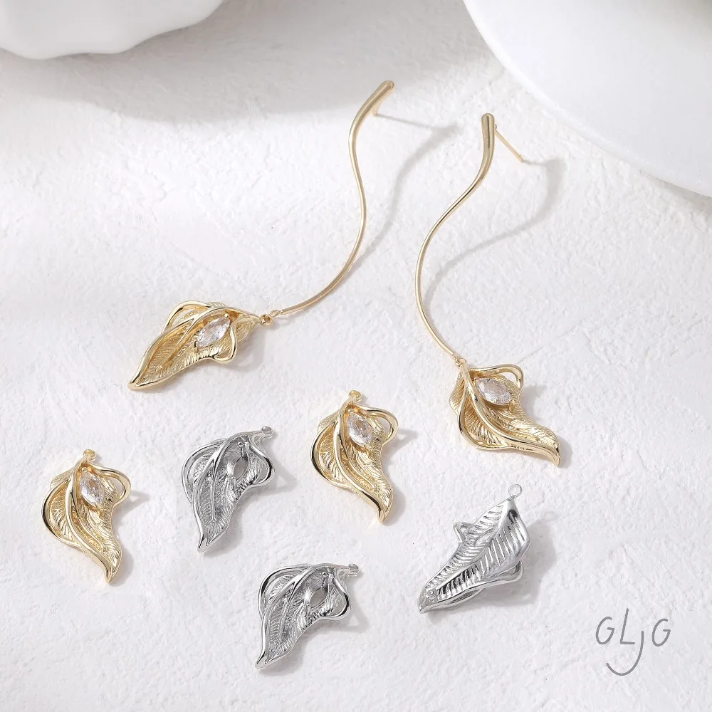 2PCS Leaf Charms for Jewelry Findings Making Eardrop Supplies DIY Brass 14k Gold Plated Accessories 29*17mm
2PCS Leaf Charms for Jewelry Findings Making Eardrop Supplies DIY Brass 14k Gold Plated Accessories 29*17mm