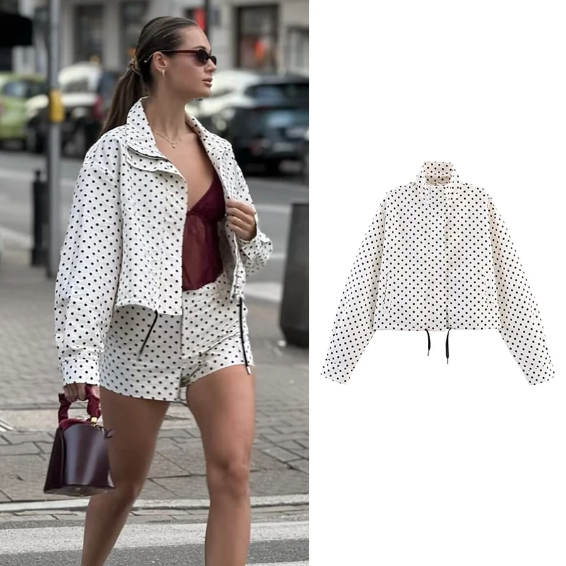 Pilot Jackets Women's 2025 New Autumn Coats Fashion Dots Beige Elegant Young Women's Jackets Chic Street Joker Outerwear Coats 
Pilot Jackets Women's 2025 New Autumn Coats Fashion Dots Beige Elegant Young Women's Jackets Chic Street Joker Outerwear Coats